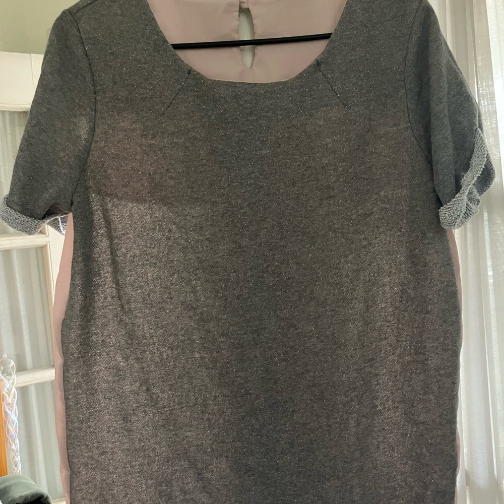 Gray Short Sleeve Top